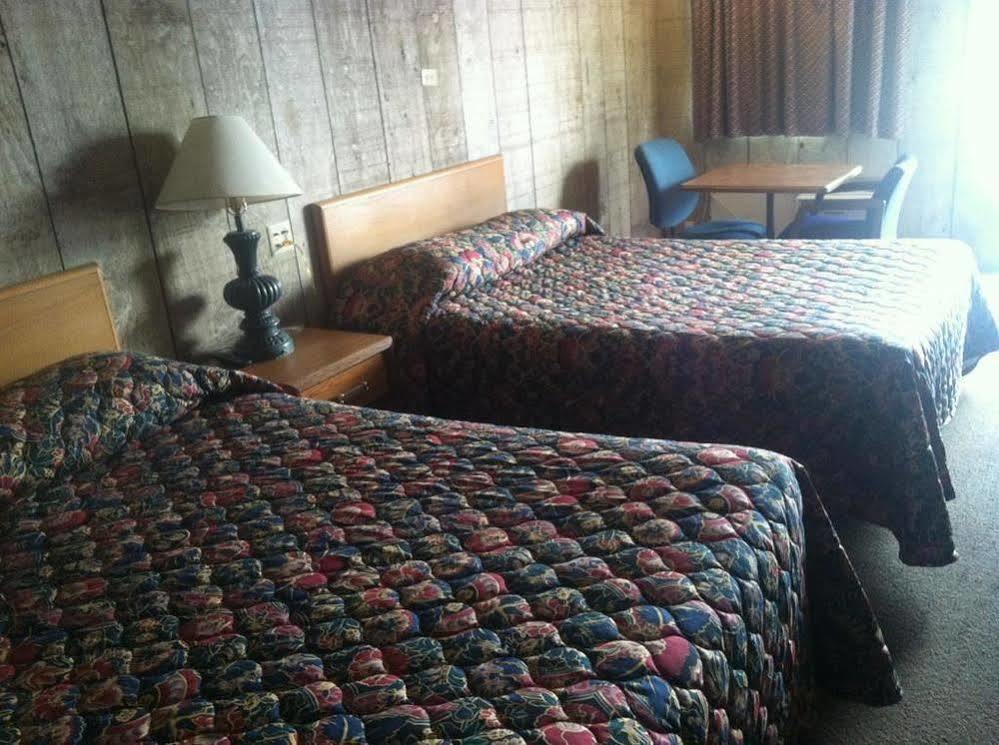 Loma Alta Motel Ларедо Екстериор снимка